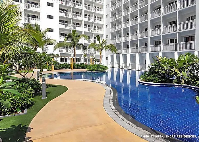 Sm Mall Of With Swimming Pool View 호텔